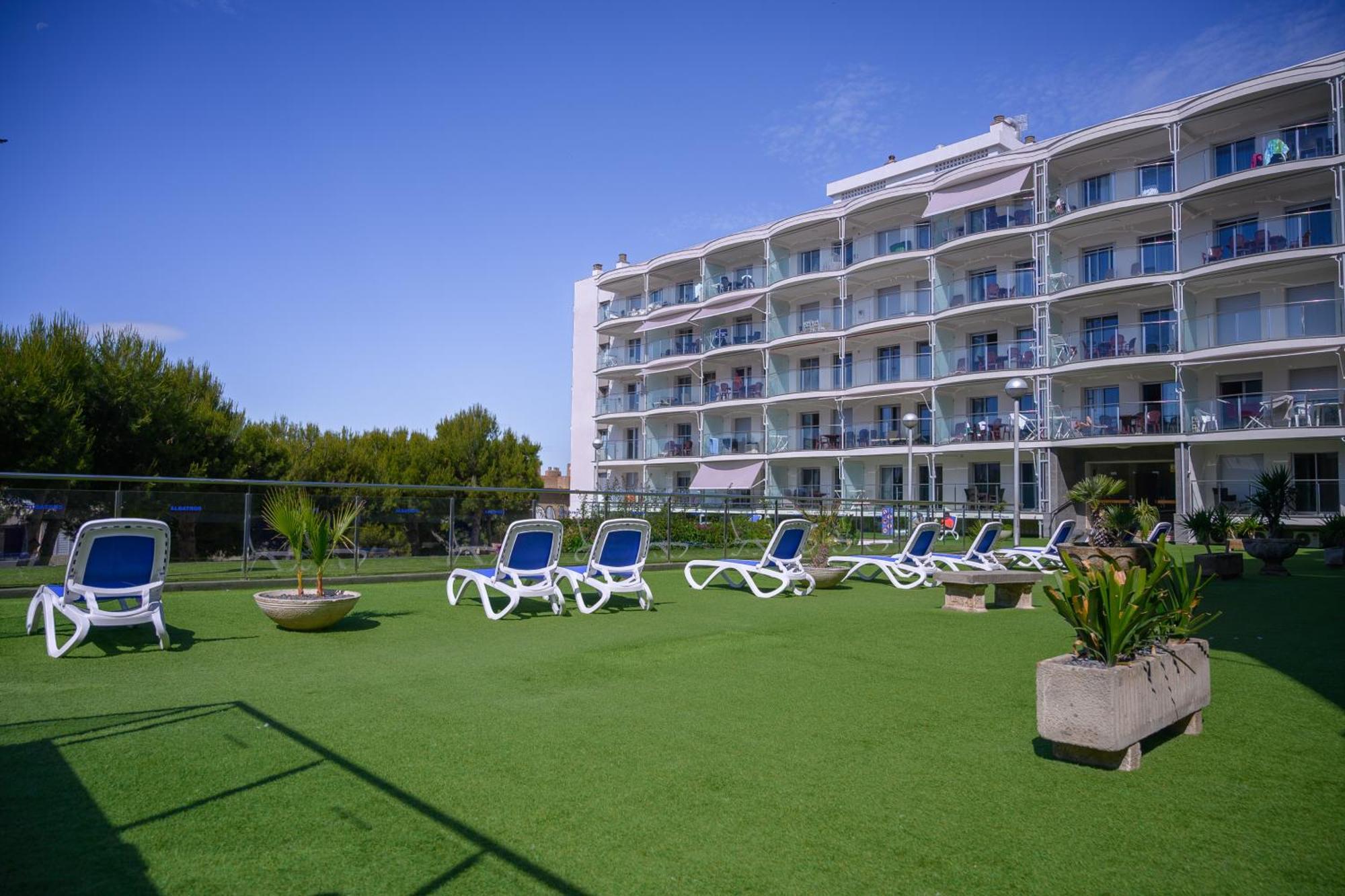 Apartaments Albatros Family ซาลอว์ ภายนอก รูปภาพ