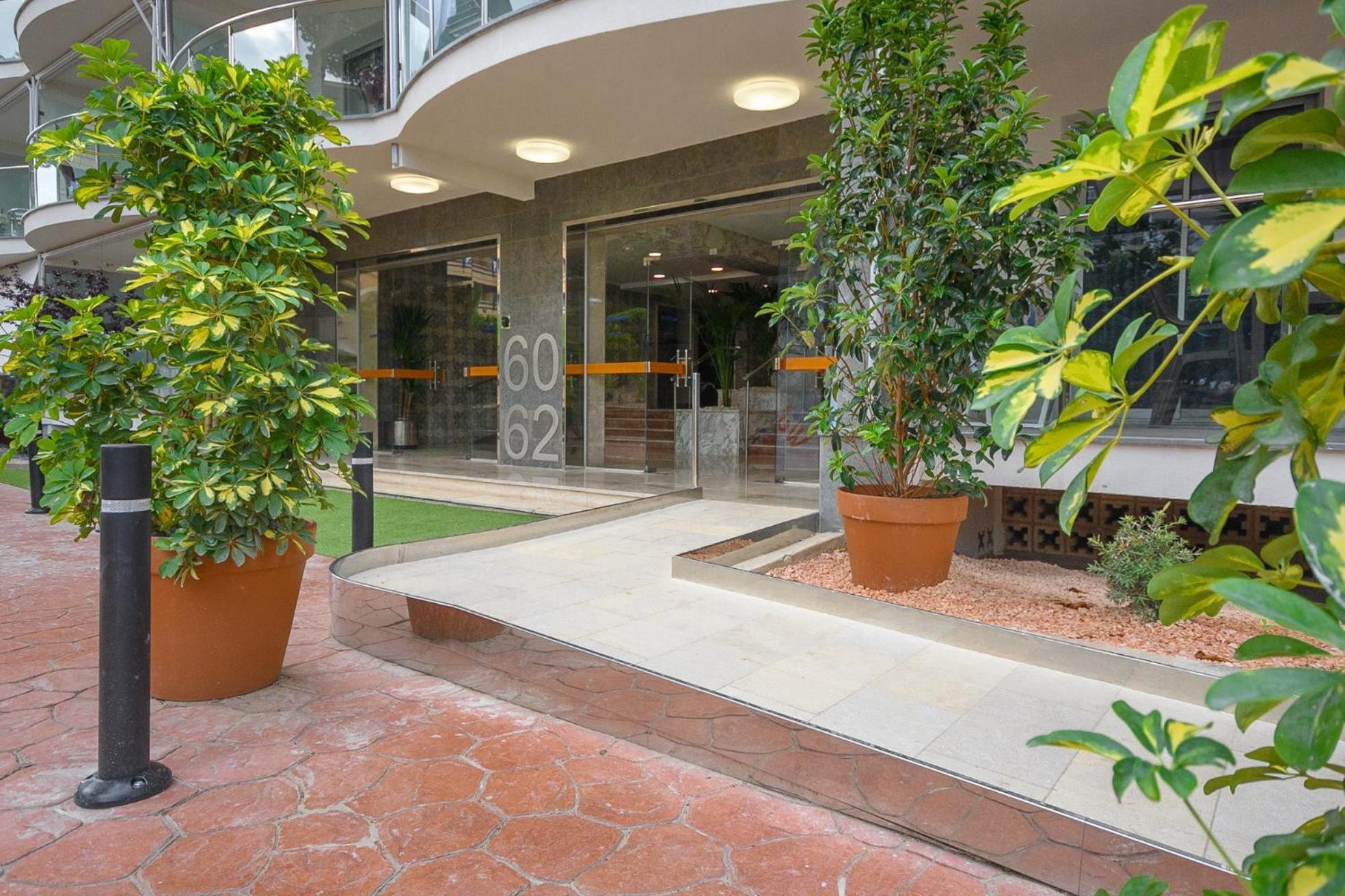 Apartaments Albatros Family ซาลอว์ ภายนอก รูปภาพ